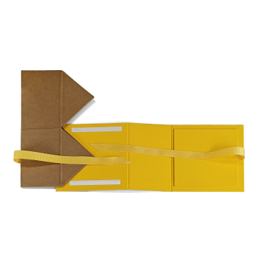 Faltbare Geschenkboxen aus Karton Faltbare Geschenkboxen aus Karton