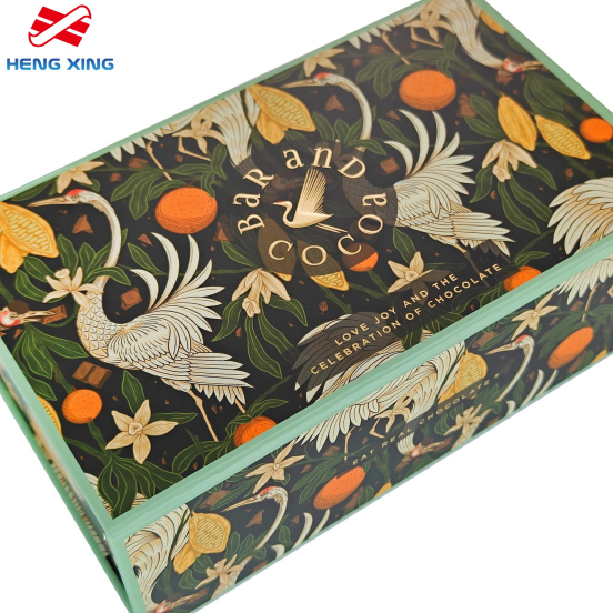 Geschenkbox mit Magnetverschluss