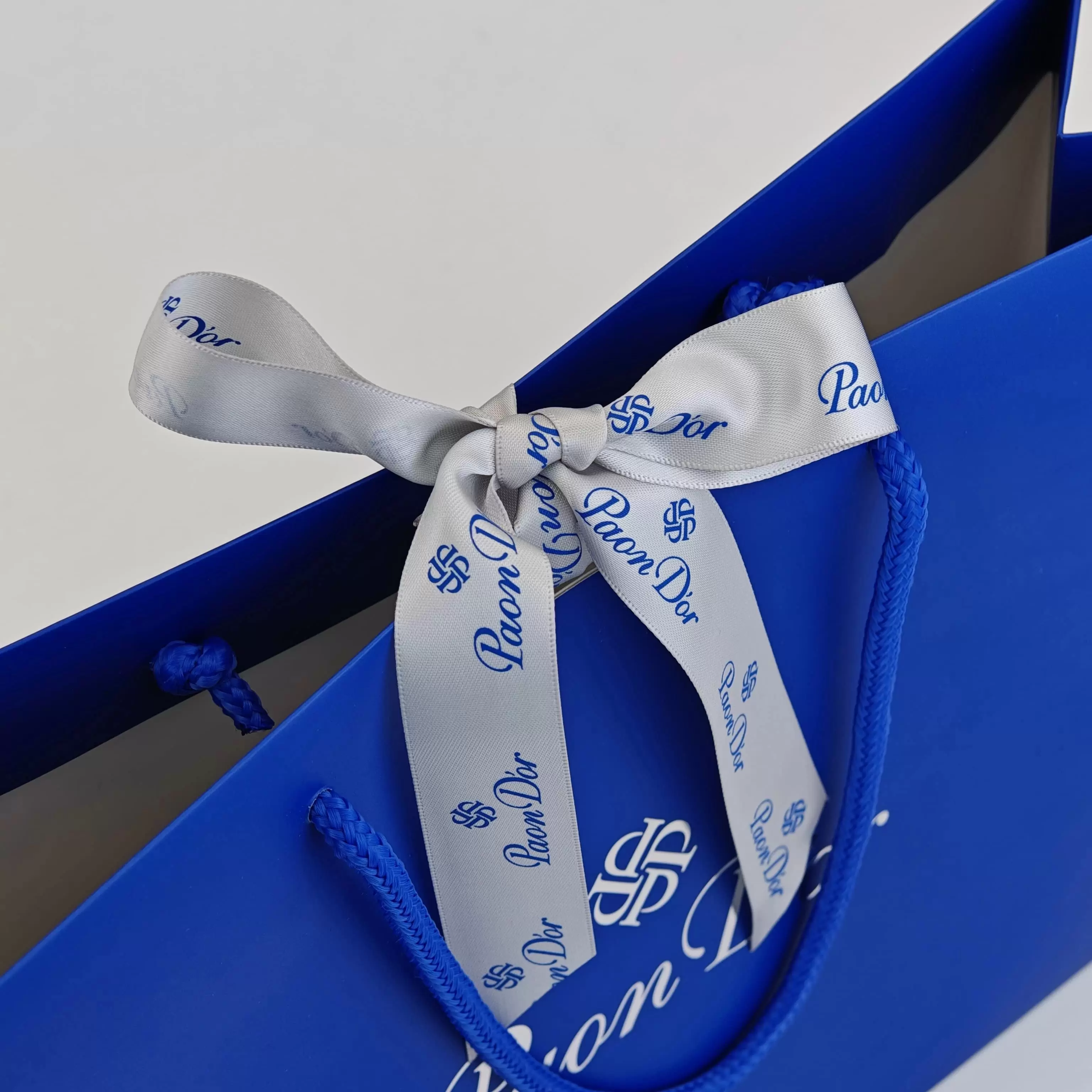  Geschenktüten aus Papier 