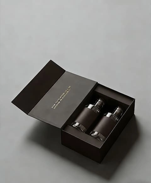 Box mit Magnetverschluss